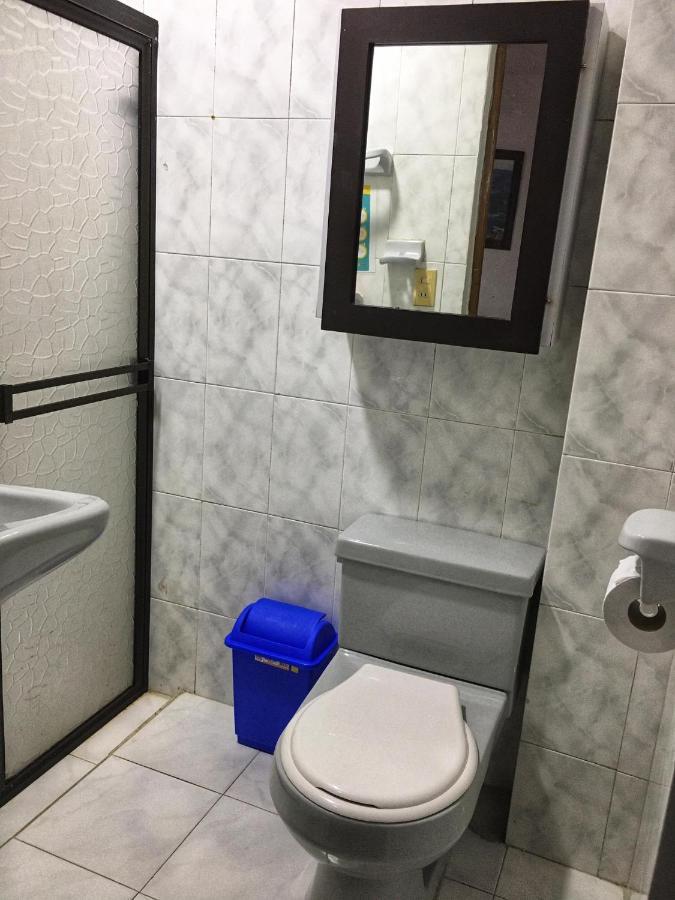 La Casona Hostel Guatapé Dış mekan fotoğraf