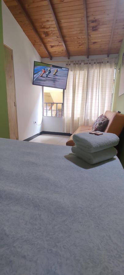 La Casona Hostel Guatapé Dış mekan fotoğraf